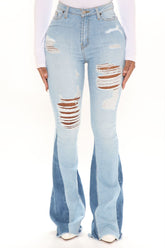 Sierra Vista Ripped Bootcut Jeans - Light Blue Wash Ins Street